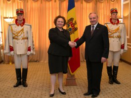 President Nicolae Timofti receives letters of accreditation from five envoys