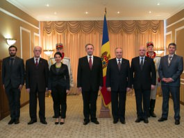 President Nicolae Timofti receives letters of accreditation from five envoys