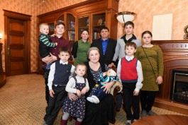 40 de familii cu mulți copii au vizitat sediul Președinției