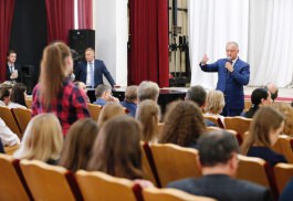 Igor Dodon a avut o întrevedere cu studenții de la Universitatea de Stat din Bașkortostan