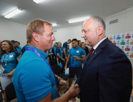 Șeful statului s-a întîlnit la Minsk cu echipa națională olimpică a Republicii Moldova