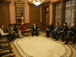 President Nicolae Timofti meets UNDP resident representative in Moldova