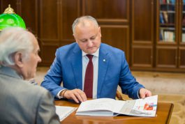 Igor Dodon a avut o întrevedere cu Eugen Doga