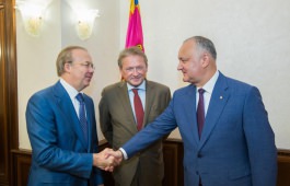 Igor Dodon a avut o întrevedere cu Andrei Nazarov și Boris Titov