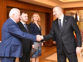 Igor Dodon a avut o întrevedere cu Ilham Aliyev