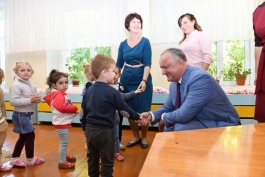 Igor Dodon a vizitat satul Etulia