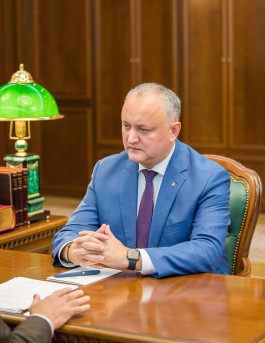 Igor Dodon a avut o întrevedere cu Vasilii Șova