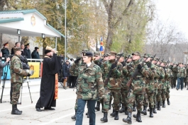 Comandantul Suprem al Forțelor Armate a participat la ceremonia de depunere a jurămîntului de către efectivul Brigăzii 2 infanterie motorizată „Ștefan cel Mare”