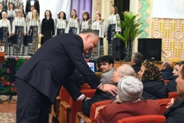 Igor Dodon a vizitat colholzul „Pobeda” din satul Copceac, UTA Găgăuzia și a participat la sărbătoarea dedicată agricultorilor din Taraclia