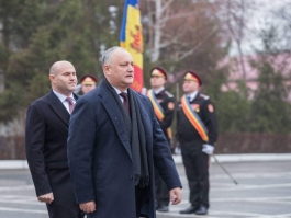 Șeful statului a participat la ceremonia consacrată celei de-a 28-a aniversări de la formarea Trupelor de Carabinieri