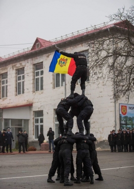 Глава государства принял участие в церемонии, посвященной 28-й годовщине создания Войск карабинеров