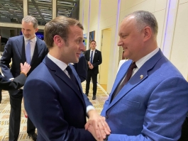 Igor Dodon a avut mai multe discuții informale cu șefi de stat și guvernе