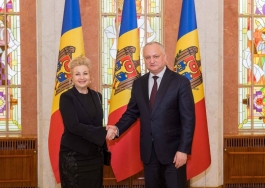 Igor Dodon a primit scrisorile de acreditare din partea a cinci ambasadori agreați