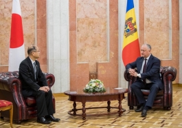 Igor Dodon a primit scrisorile de acreditare din partea a cinci ambasadori agreați