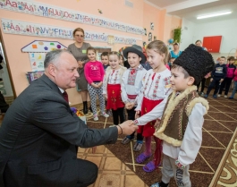 Igor Dodon a vizitat localitatea Nemțeni, Hînceşti