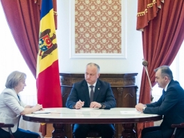 Igor Dodon, Zinaida Greceanîi și Ion Chicu au participat la ședința săptămânală