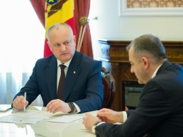 Igor Dodon a participat la ședința săptămînală cu Zinaida Greceanîi și Ion Chicu