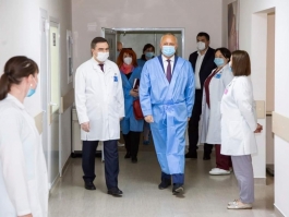 Șeful statului a vizitat instituția medicală „Institutul Mamei și Copilului” din Chișinău