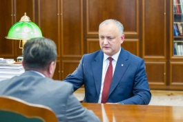 Igor Dodon a avut o întrevedere cu Chiril Tatarlî