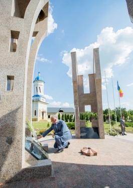 Глава государства провел несколько встреч в селе Кочиеры Дубасарского района