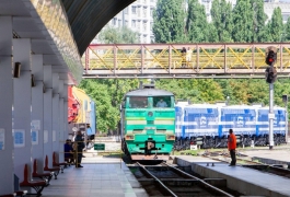 Head of state welcomed new locomotives for the Moldovan Railway