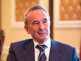 Moldovan president receives accreditation letters of five ambassadors