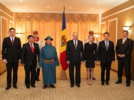 Moldovan president receives accreditation letters of five ambassadors