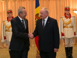 Moldovan president receives accreditation letters of five ambassadors