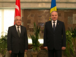 Moldovan president, Turkish parliament speaker tackle bilateral relations