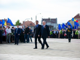 Președintele Nicolae Timofti a participat la manifestațiile dedicate Zilei Victoriei