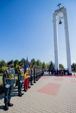 Președintele Republicii Moldova a participat la ceremonia comemorativă de la Complexul Memorial „Capul de Pod Șerpeni”