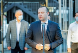 Igor Dodon a participat la deschiderea festivă a Arenei de fotbal pe plajă din Chişinău