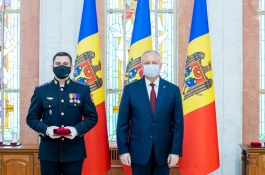 Igor Dodon a înmânat înalte distincții de stat unui grup de cetățeni