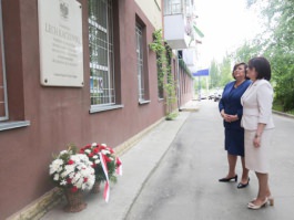  Moldovan, Polish First Ladies attend more cultural events