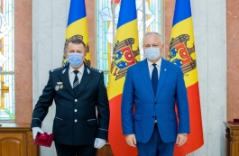 Igor Dodon a înmânat distincții de stat unor cetățeni ai țării