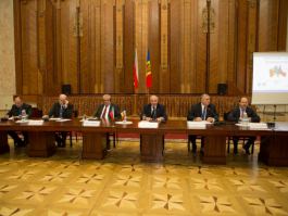  Moldovan, Czech presidents attend business forum