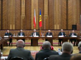  Moldovan, Czech presidents attend business forum