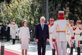 Președintele Republicii Moldova, Maia Sandu, l-a întâmpinat la Chișinău pe Președintele Republicii Federale Germania, Frank-Walter Steinmeier