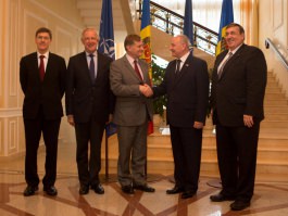 Președintele Republicii Moldova, Nicolae Timofti, a avut o întrevedere cu președintele Adunării Parlamentare NATO, Hugh Bayley