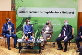 Președinta Maia Sandu a participat la discuțiile publice despre pregătirea unui Program național de împădurire 