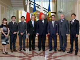 President Nicolae Timofti meets Japanese official