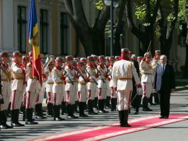 Moldovan president receives accreditation letters from German, Lithuanian envoys