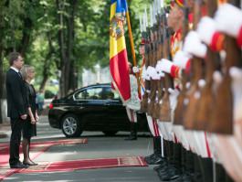 Moldovan president receives accreditation letters from German, Lithuanian envoys