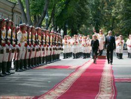 Președintele Republicii Moldova, Nicolae Timofti, a primit scrisorile de acreditare din partea a doi ambasadori