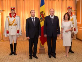 Moldovan president receives accreditation letters from German, Lithuanian envoys