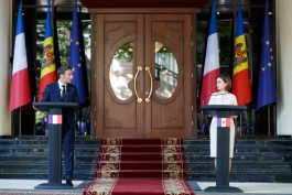 Press Statement by President of the Republic of Moldova, H.E. Maia Sandu after the meeting with the President of the French Republic, H.E. Emmanuel Macron 