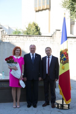 Președintele Nicolae Timofti a participat la ceremonia de deschidere a noului an școlar la Liceul „Spiru Haret” din capitală