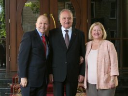 Președintele Republicii Moldova, Nicolae Timofti, i-a înmânat „Ordinul de Onoare” ambasadorului SUA, William Henry Moser