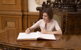 President Maia Sandu met with the Romanian Government and Parliament