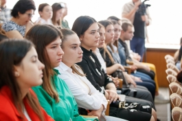 Speech by the President of the Republic of Moldova, Ms. Maia Sandu, in front of students and teachers of the Comrat State University (CDU)